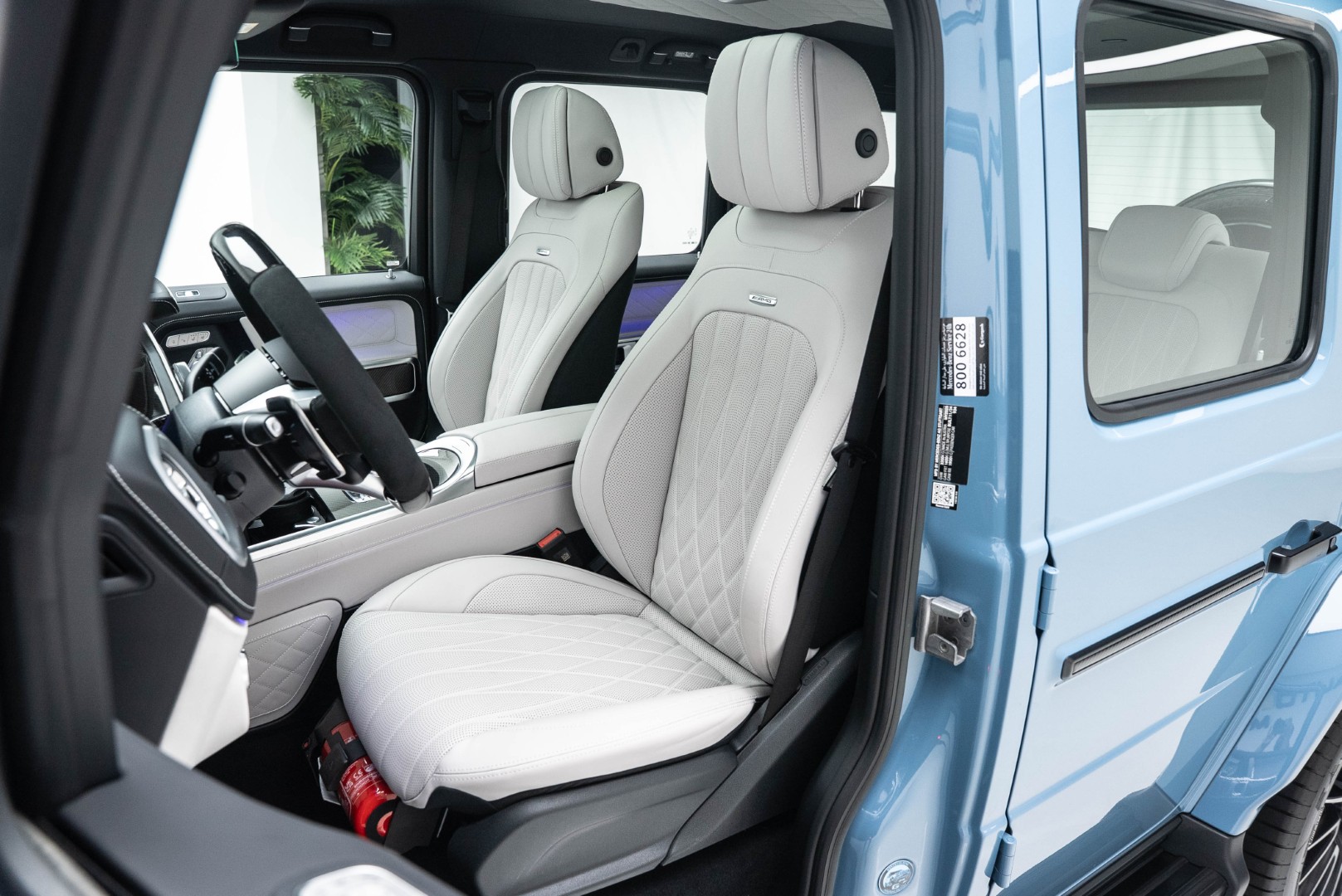 2025 MERCEDES BENZ G63 AMG | EXTENDED NIGHT PACKAGE | MANUFAKTUR NAPPA LEATHER DIAMOND QUILT | REAR